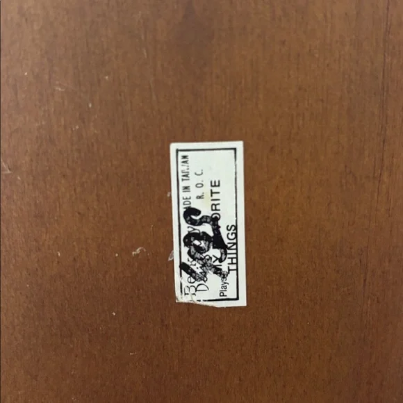 Vintage Sewing Machine Music Box - Picture 4 of 4